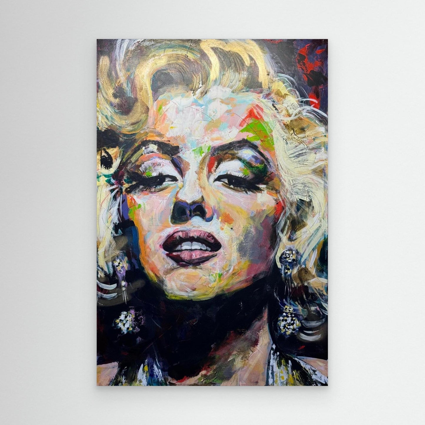 MARILYN MONROE 1 canvas print displayed on wall