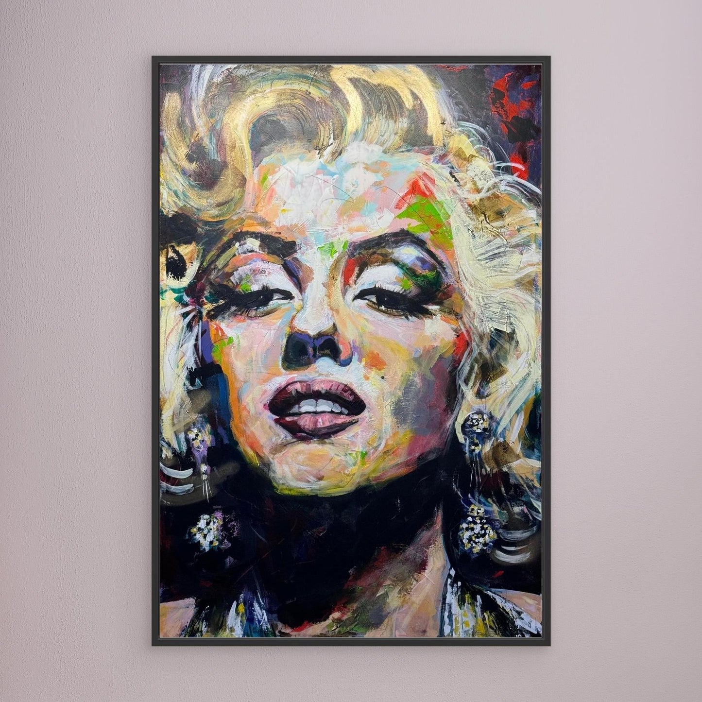 MARILYN MONROE 1 canvas print with black frame displayed on wall